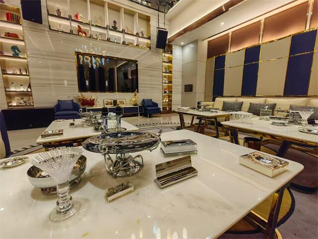 郑州金莎公馆夜总会诚聘精英_提供住宿与路费补贴,把握夜场工作良机