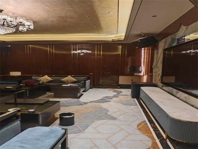 大连高端夜店诚聘顶尖模特,生意兴旺