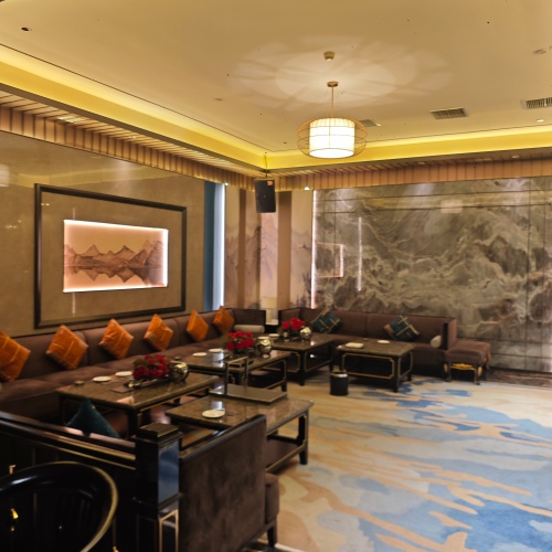 成都顶级夜总会招聘-蓝海汇诚邀接待顾问加入-卓越舞台,职等你来