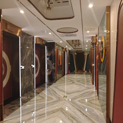 昆明夜场场所诚聘服务精英与模特,开启你的璀璨梦想之旅