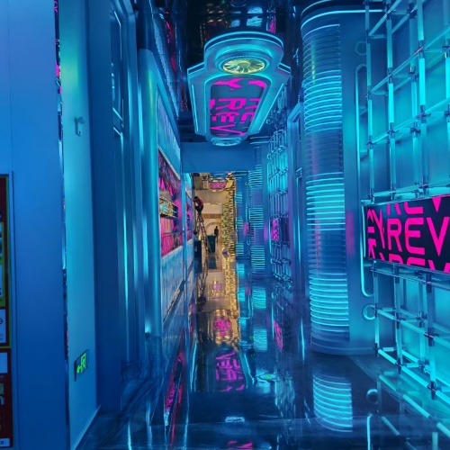 『成都夜场新机遇』凯宾斯基酒店夜总会诚聘精英,零管理费加入