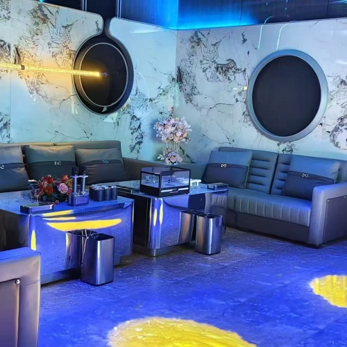 厦门顶级夜总会招聘销售精英-携手532夜总会,共创财富与事业辉煌