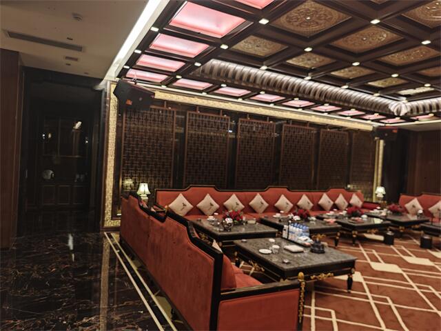 上海顶级夜总会诚聘销售精英-柒彩里夜总会,开启你的职业新篇章