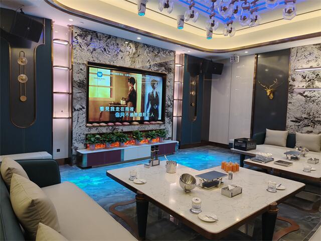 成都世纪洲际夜总会诚聘客户接待专员,提供住宿福利